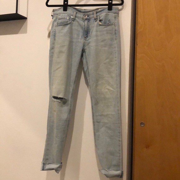 Rag and bone light wash boyfriend cut NWT size 27 - Picture 1 of 5